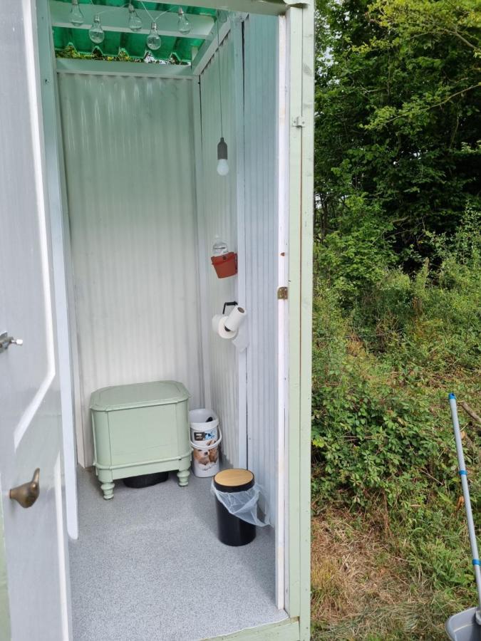 Glamping In Style, Prospector Tent Crawley  Exterior photo